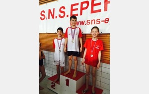 PODIUM SNSE POUR LE 100 PAPILLON AVEC ENZO 1:30.70 MATHIS 1:47.32 ET ROMAIN 1:47.61